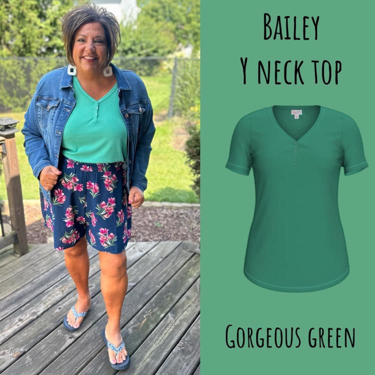 Bailey - gorgeous green